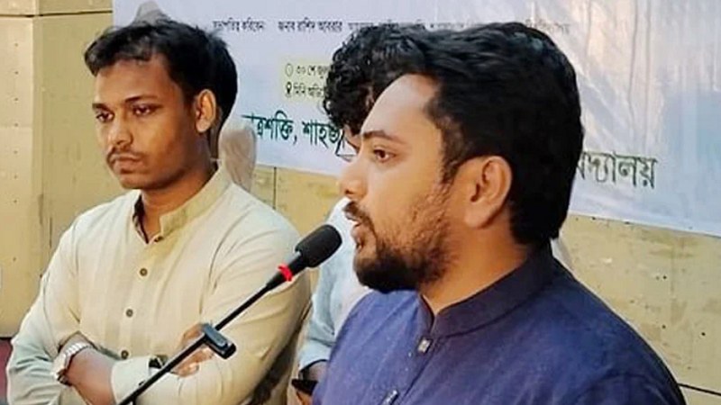 বিএনপির হামলার অভিযোগ এনসিপির নাহিদ ইসলামের
