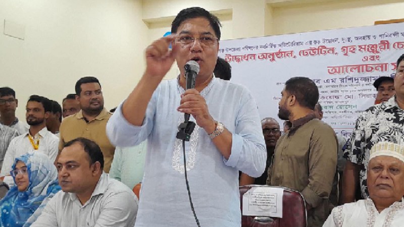 প্রতিমন্ত্রী মিল্লাতের তিনগুণ কাজ করার অঙ্গীকার