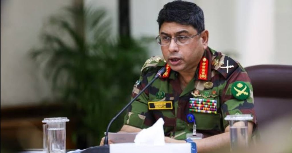 সেনাবাহিনী জনগণের পাশে থাকার অঙ্গীকার করেছে