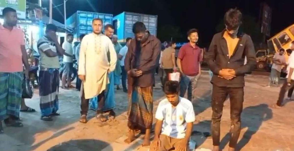 চট্টগ্রামে সিএনজি চোরদের ১০০ রাকাত নামাজ পড়ানোর ঘটনা