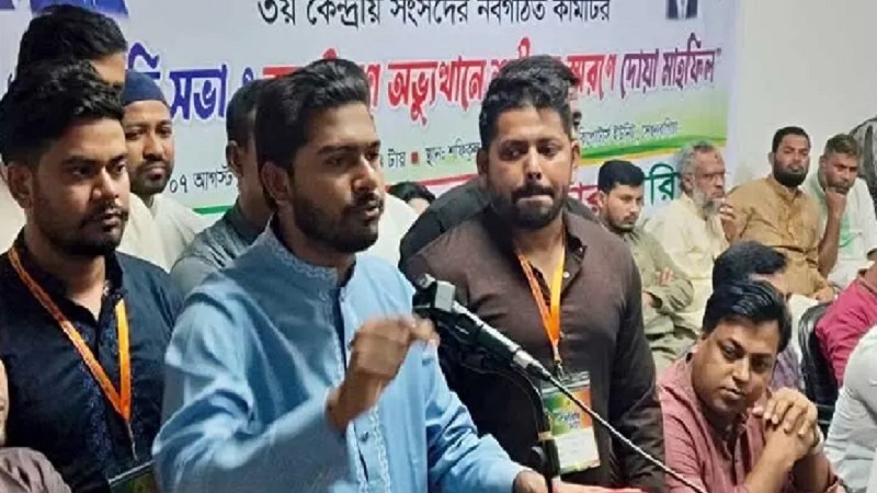 এক দফা জনগণের আকাঙ্ক্ষার প্রতিফলন: নুরুল হক নুর