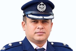 ক্যান্টনমেন্ট থানার সেই ওসিকে ডিবি কার্যালয়ে নেওয়া হয়েছে