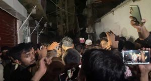 বাংলামোটরে বহিষ্কৃত যুবদল নেতার আগ্নেয়াস্ত্রের আঘাতে ওষুধ ব্যবসায়ী আহত