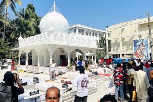 আখড়াবাড়ি থেকে বোমা উদ্ধারে ‘জনশূন্য’ শেষ দিনের আয়োজন